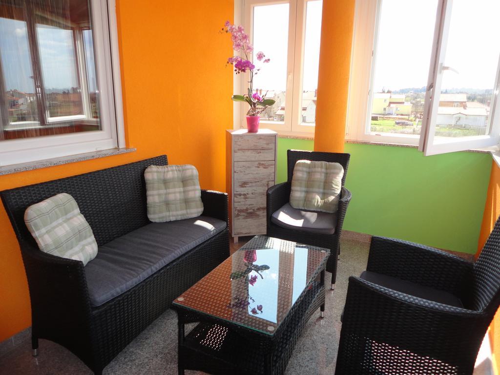 Apartment Anna Fažana Exteriör bild